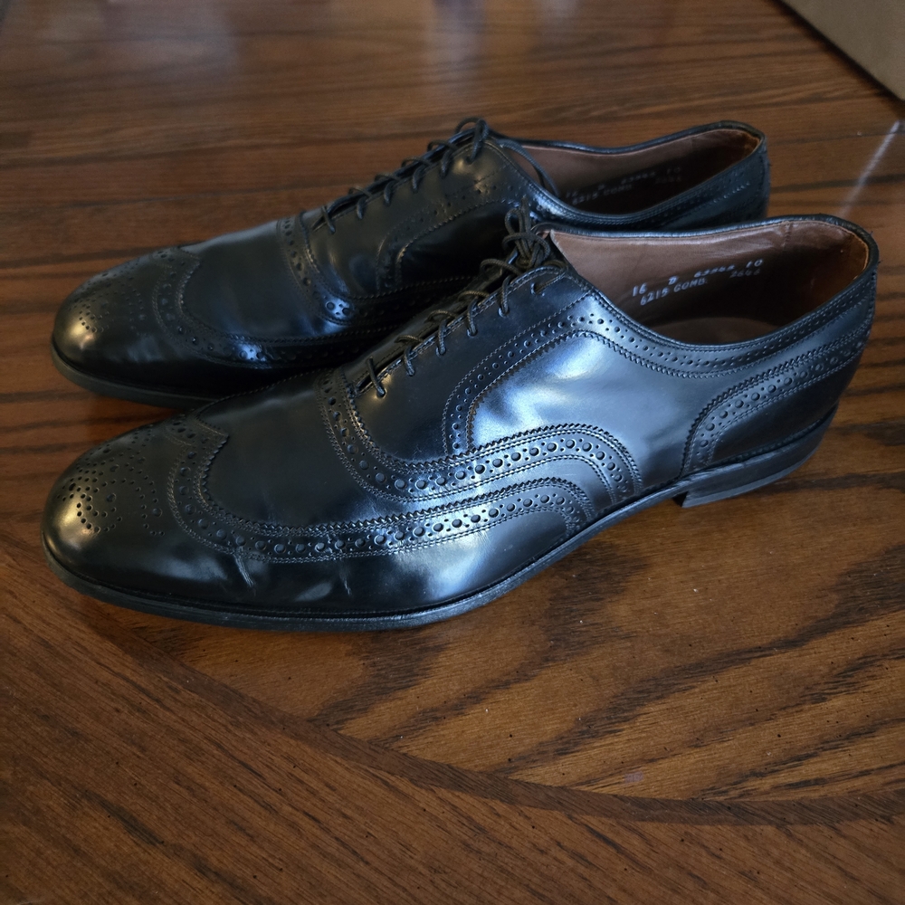 Allen Edmonds "McCallister" Black Leather Wingtip Oxfords 16 D - Picture 4 of 9